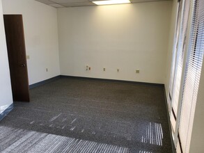 4135 Northgate Blvd, Sacramento, CA for lease Interior Photo- Image 2 of 3