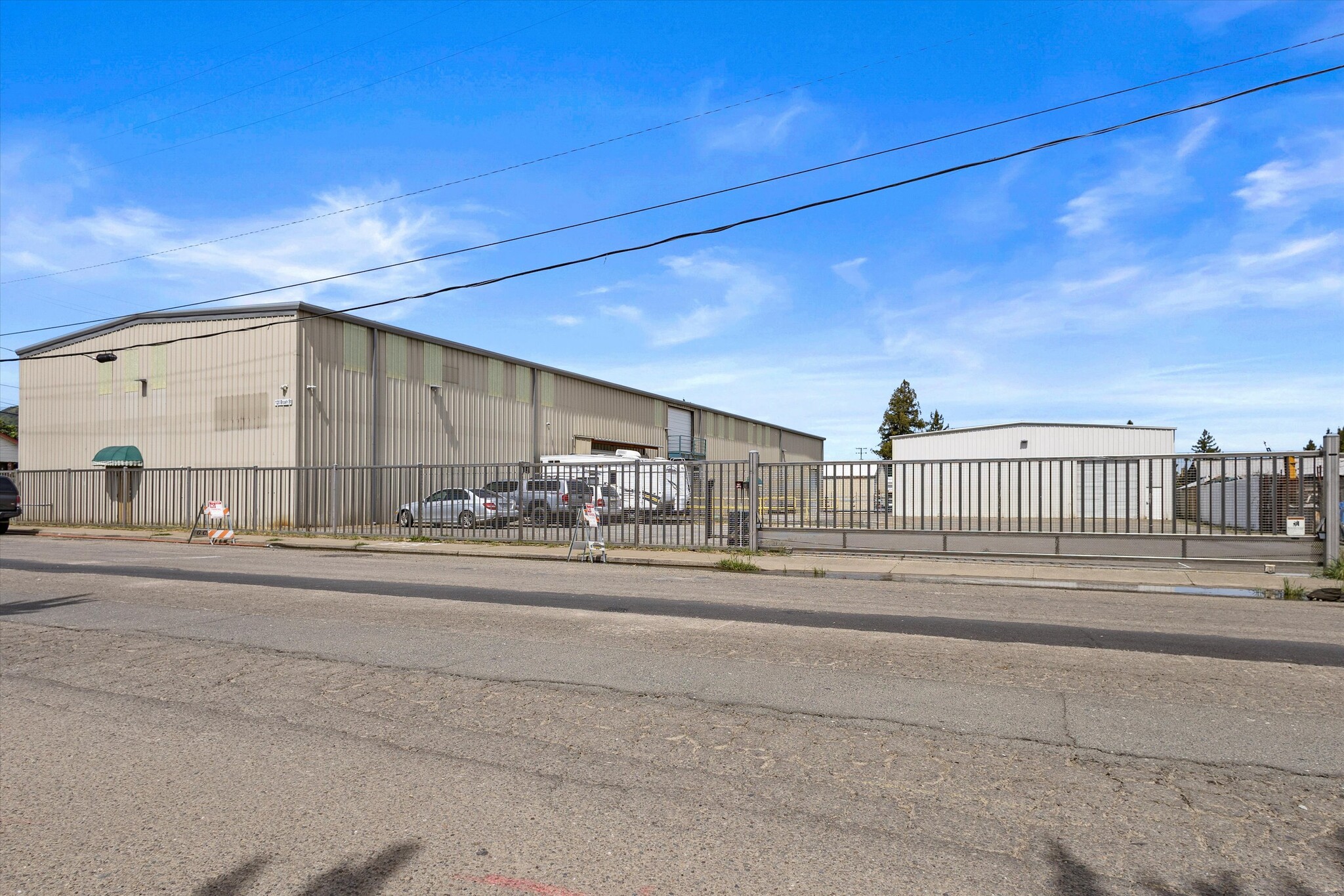 120 Brush St, Ukiah, CA for lease Building Photo- Image 1 of 12