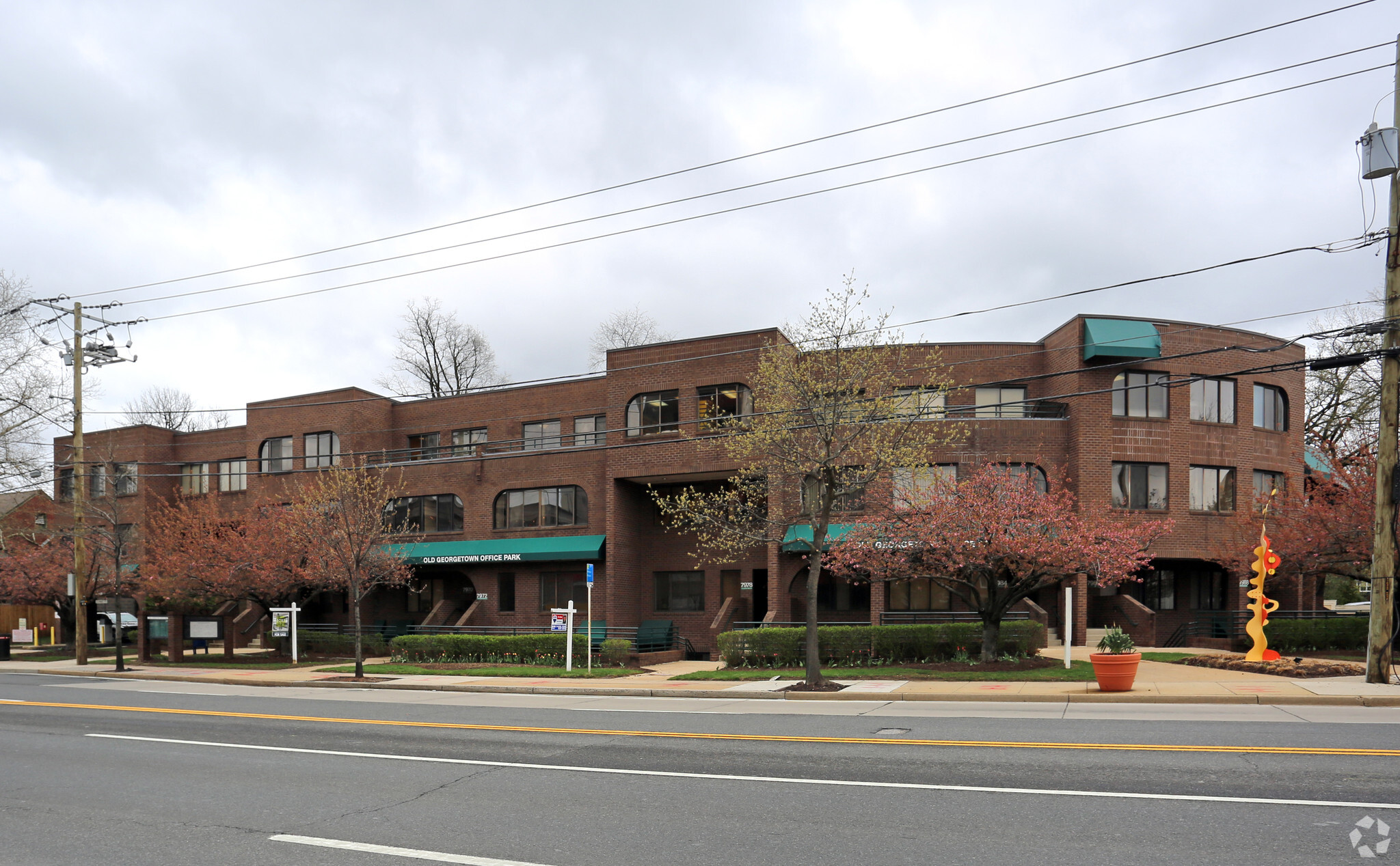 7960-7990 Old Georgetown Rd, Bethesda, MD for sale Building Photo- Image 1 of 23