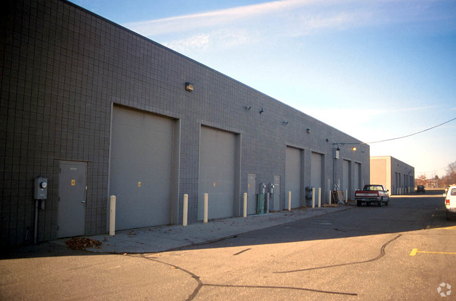 50220-50230 Dennis Industrial Ct, Wixom, MI for lease - Other - Image 2 of 4