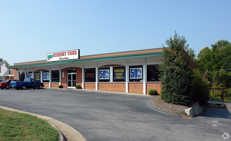 900 Peters Creek Pky, WinstonSalem, NC 27103