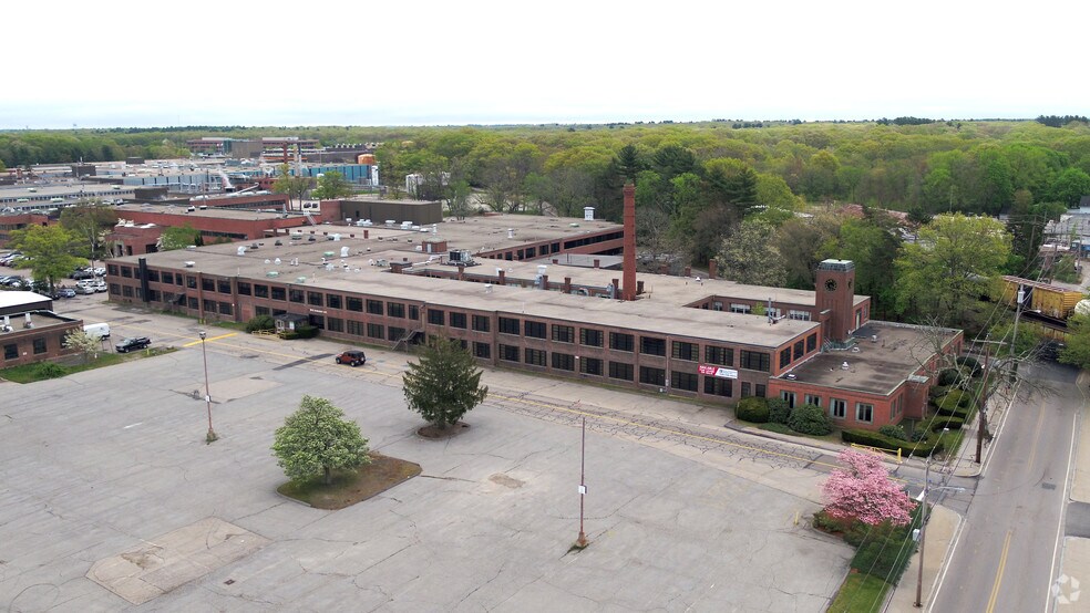 34 Forest St, Attleboro, MA for sale - Primary Photo - Image 1 of 1
