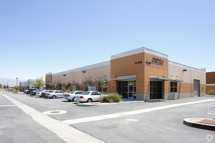 73818 Dinah Shore Dr, Palm Desert, CA for lease - Building Photo - Image 3 of 7