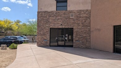 10045 E Dynamite Blvd, Scottsdale, AZ for lease Building Photo- Image 1 of 4