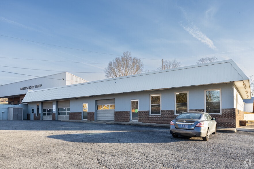 3604 SR-48, Charlotte, TN for sale - Primary Photo - Image 1 of 1
