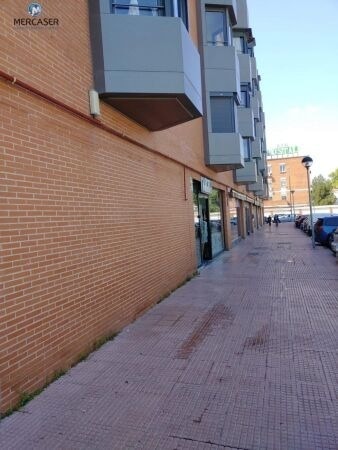 Calle Vigo, 1, Alcalá de Henares, MAD 28805 - Unit 1 - - Interior Photo - Image 2 of 5