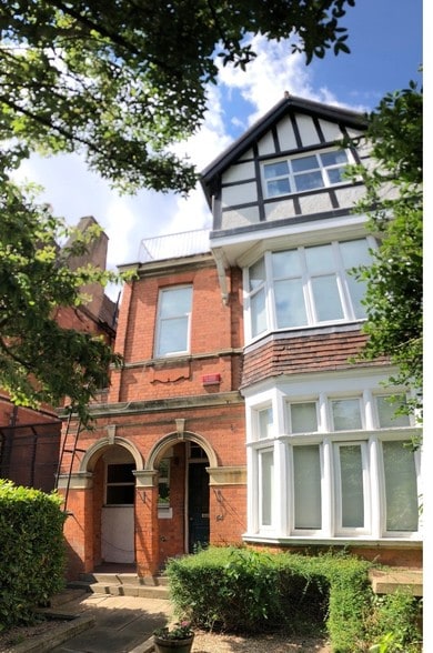 54 Billing Rd, Northampton for sale - Primary Photo - Image 1 of 1