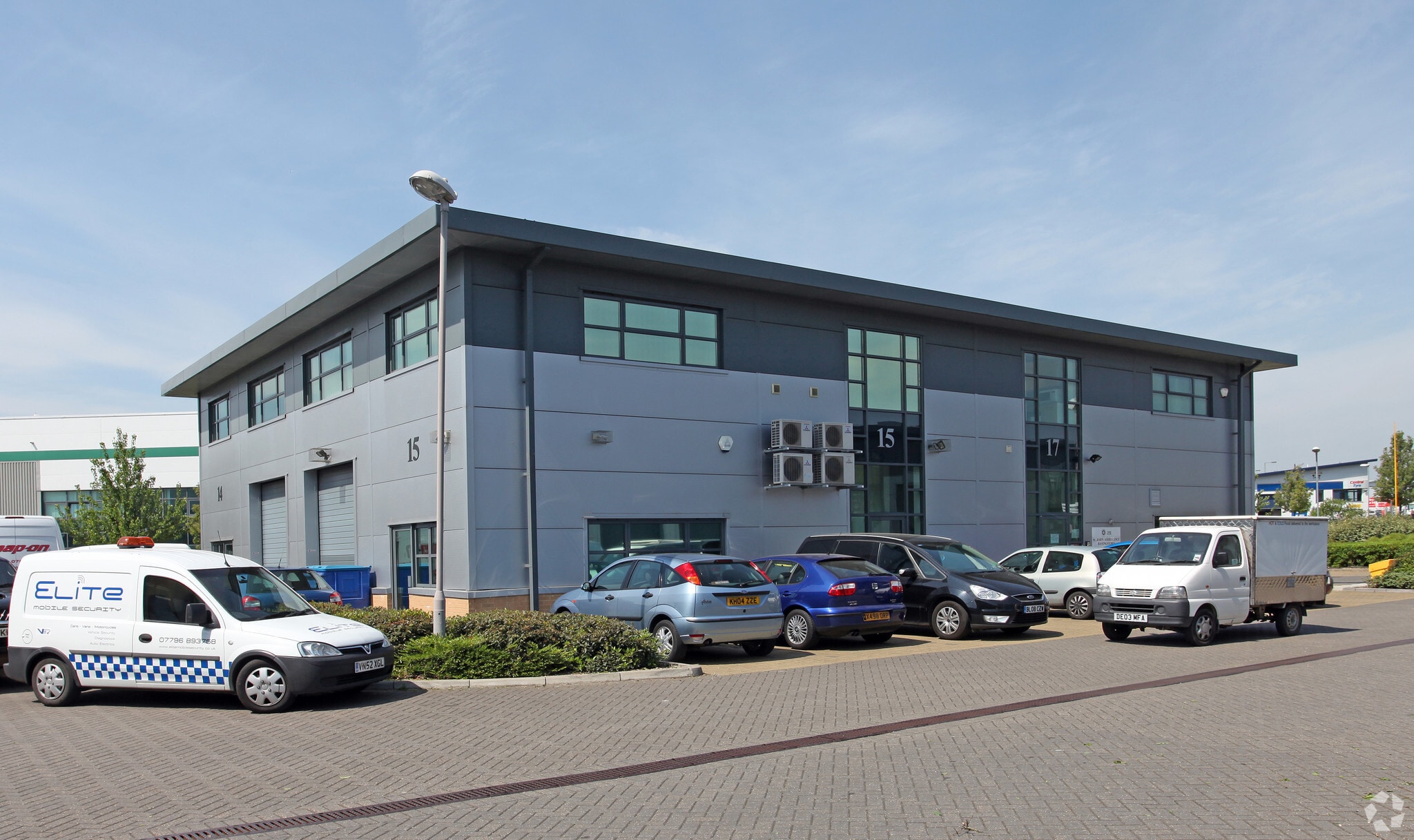 Knights Park Rd, Basingstoke for sale Primary Photo- Image 1 of 1