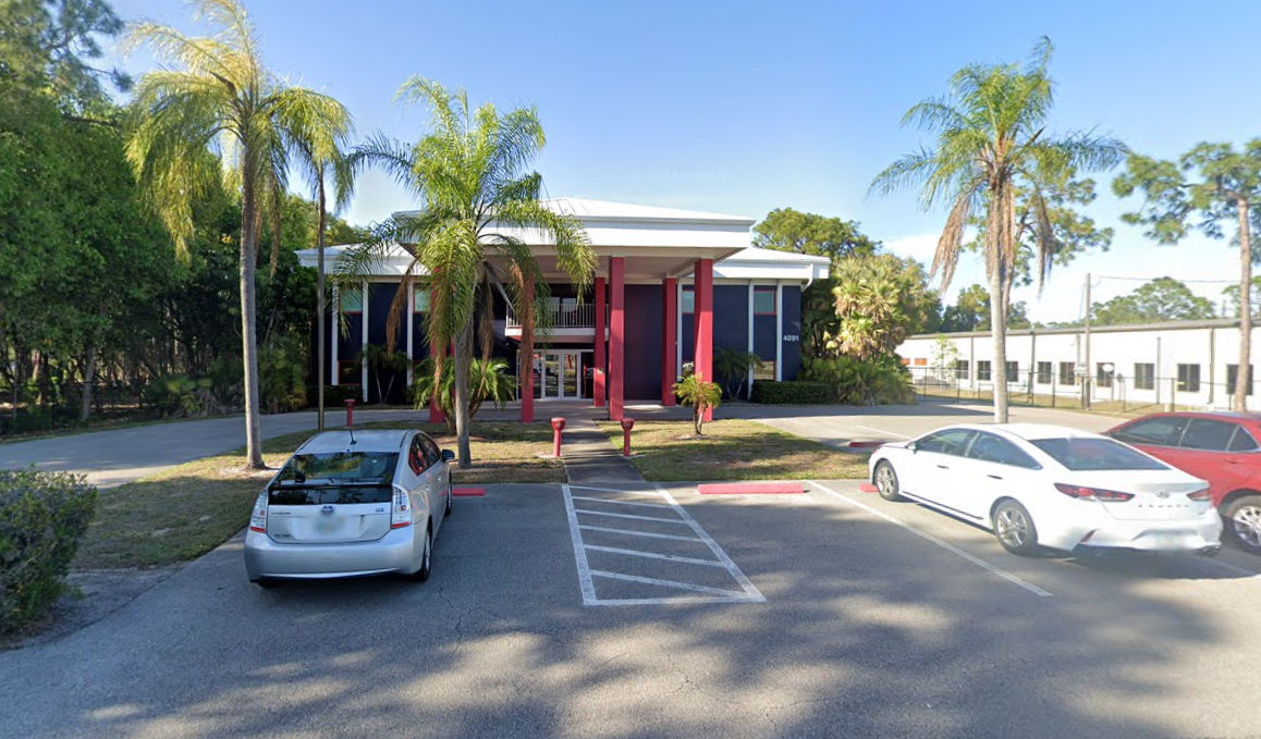 4091 Colonial Blvd, Fort Myers, FL for lease Building Photo- Image 1 of 11