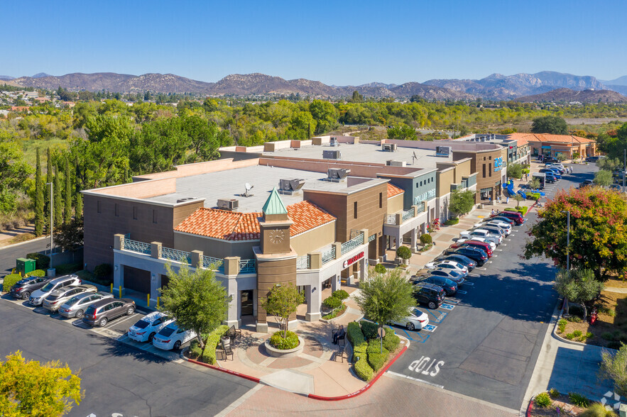 214-294 Town Center Pky, Santee, CA for lease - Building Photo - Image 1 of 22