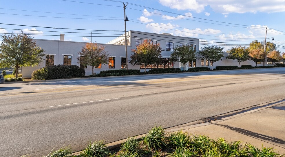 25 Goldsmith St, Greenville, SC for lease - Building Photo - Image 3 of 5