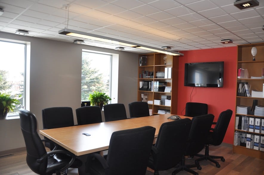 1479 Laperriere Ave, Ottawa, ON for sale - Building Photo - Image 1 of 1