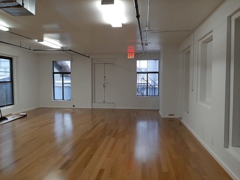 122 W 29th St, New York, NY for sale - Interior Photo - Image 3 of 8