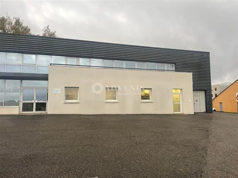 Office in Maxéville for lease - Building Photo - Image 1 of 5
