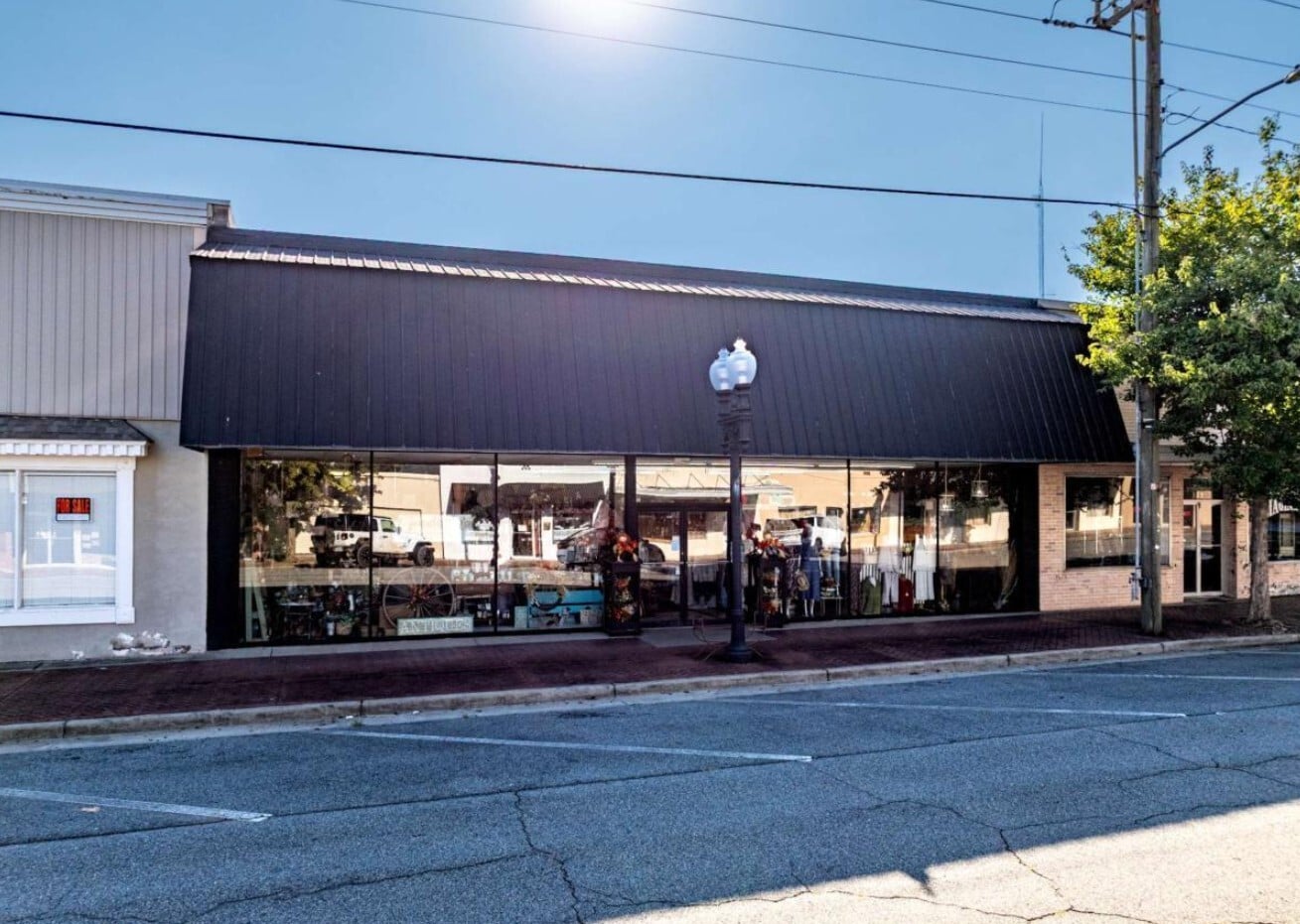 123 N Gordon St, Ashburn, GA for sale Building Photo- Image 1 of 2