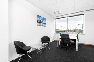 Lubbock National Bank - Serviced Office