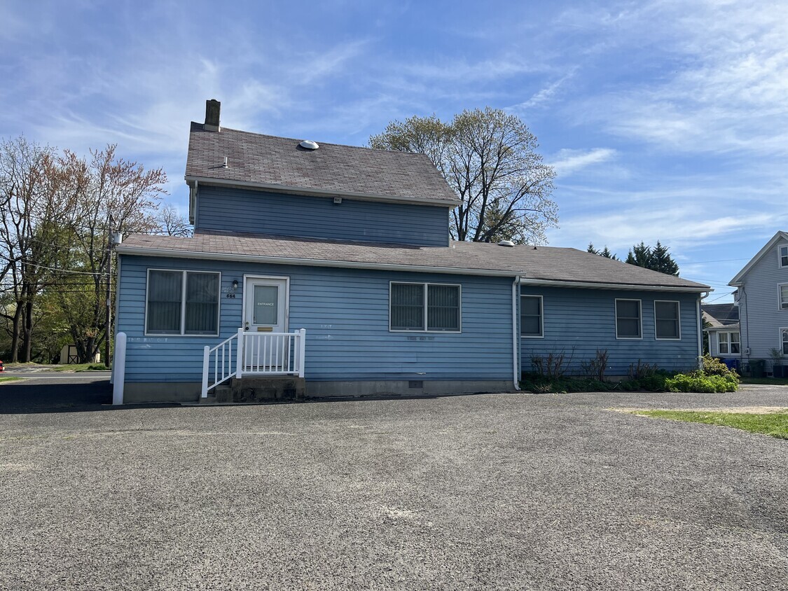 662 Main St, Sewell, NJ 08080 | LoopNet