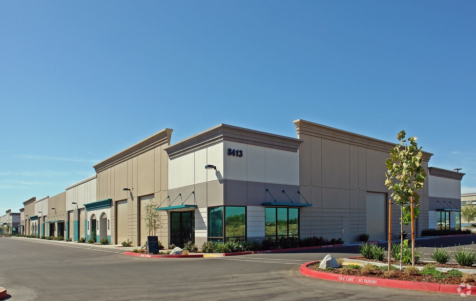 8413 Washington Blvd, Roseville, CA for lease - Building Photo - Image 3 of 10