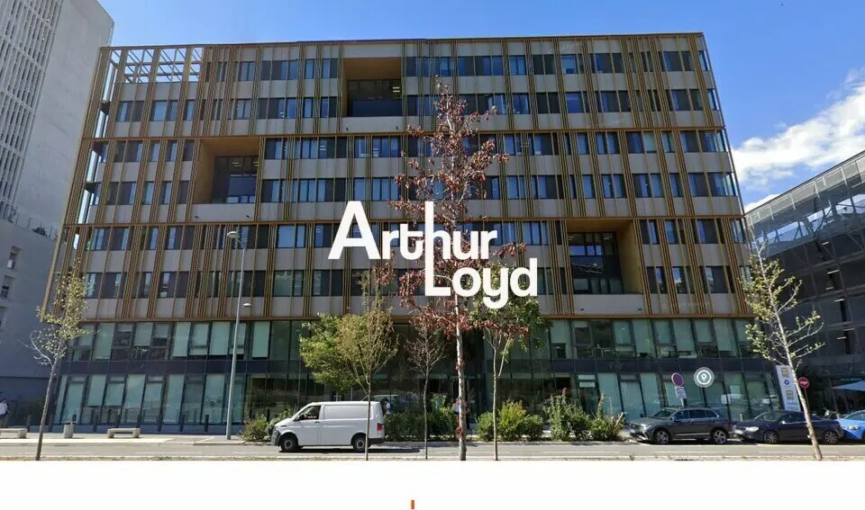 Office in Nice for lease - Building Photo - Image 2 of 27