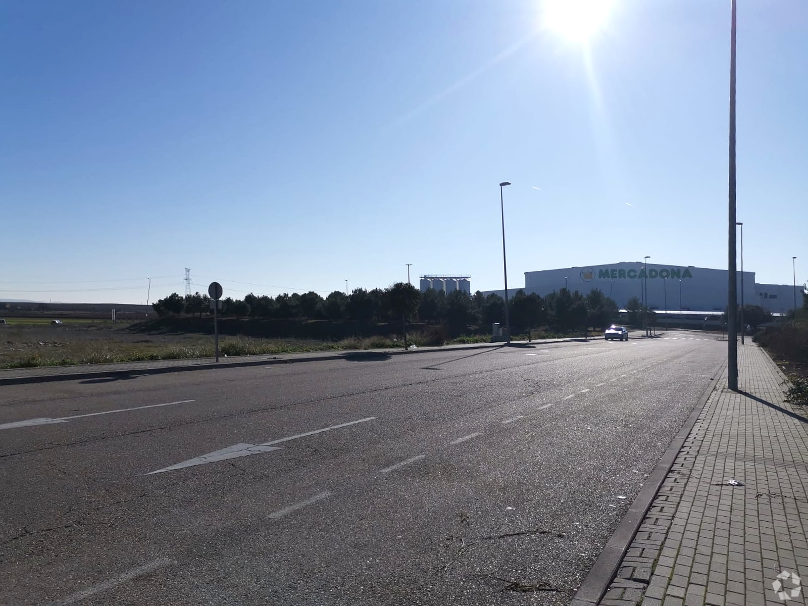 Avenida Nísperos, 2, Ciempozuelos, Madrid for sale Primary Photo- Image 1 of 3