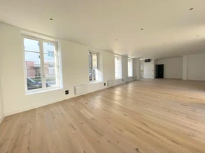 Rue D'Hennemont, Saint-Germain-en-Laye for lease Interior Photo- Image 2 of 4