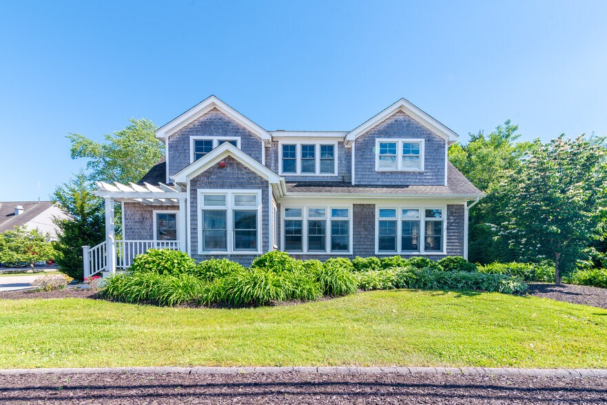241 Post Rd, Westerly, RI 02891 Office/Retail for Lease