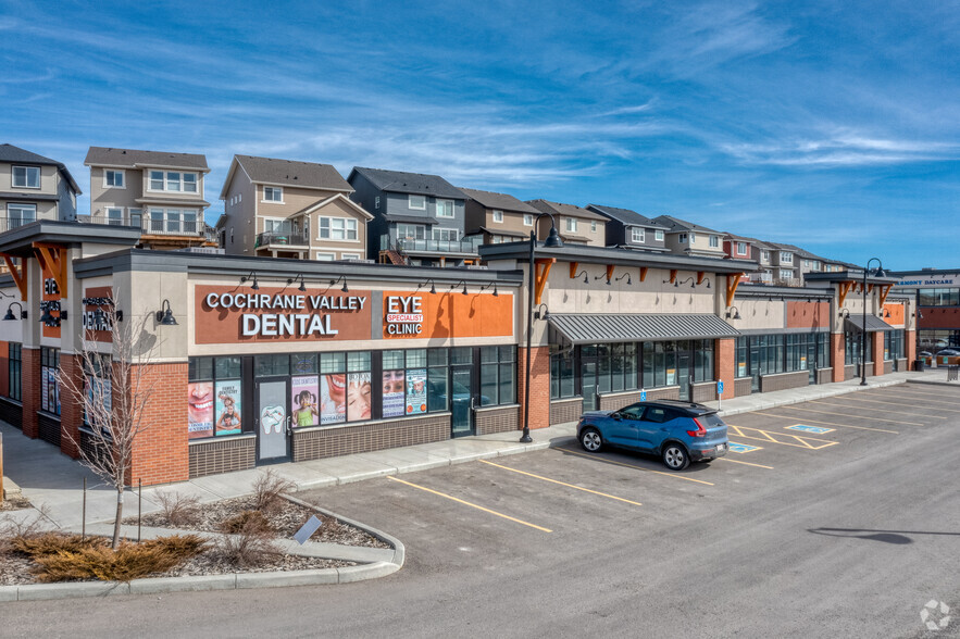 100 Horse Creek Rd, Cochrane, AB for lease - Building Photo - Image 1 of 8