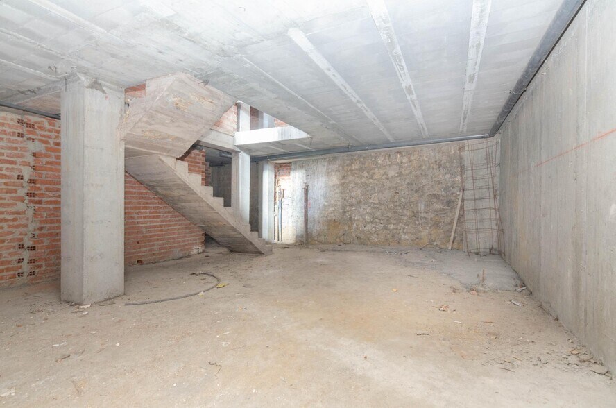 Manuel, 2, Mieres, Asturias for sale - Building Photo - Image 2 of 27