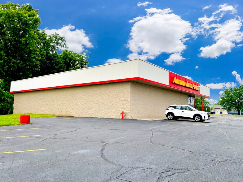 4675 Dixie Hwy, Fairfield, OH for sale - Building Photo - Image 2 of 6