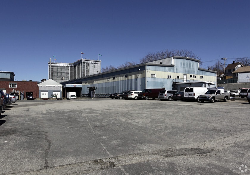 100-240 Barber Ave, Worcester, MA for lease - Building Photo - Image 3 of 19