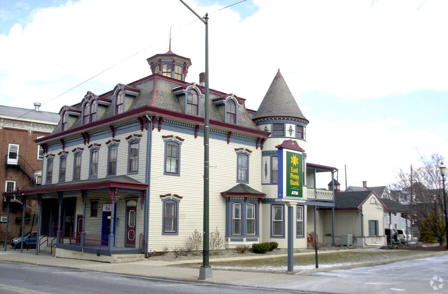 701-705 Main St, Slatington, PA for lease - Building Photo - Image 3 of 14