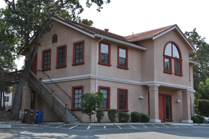 818 Grayson St, Pleasant Hill, CA for lease - Building Photo - Image 3 of 4