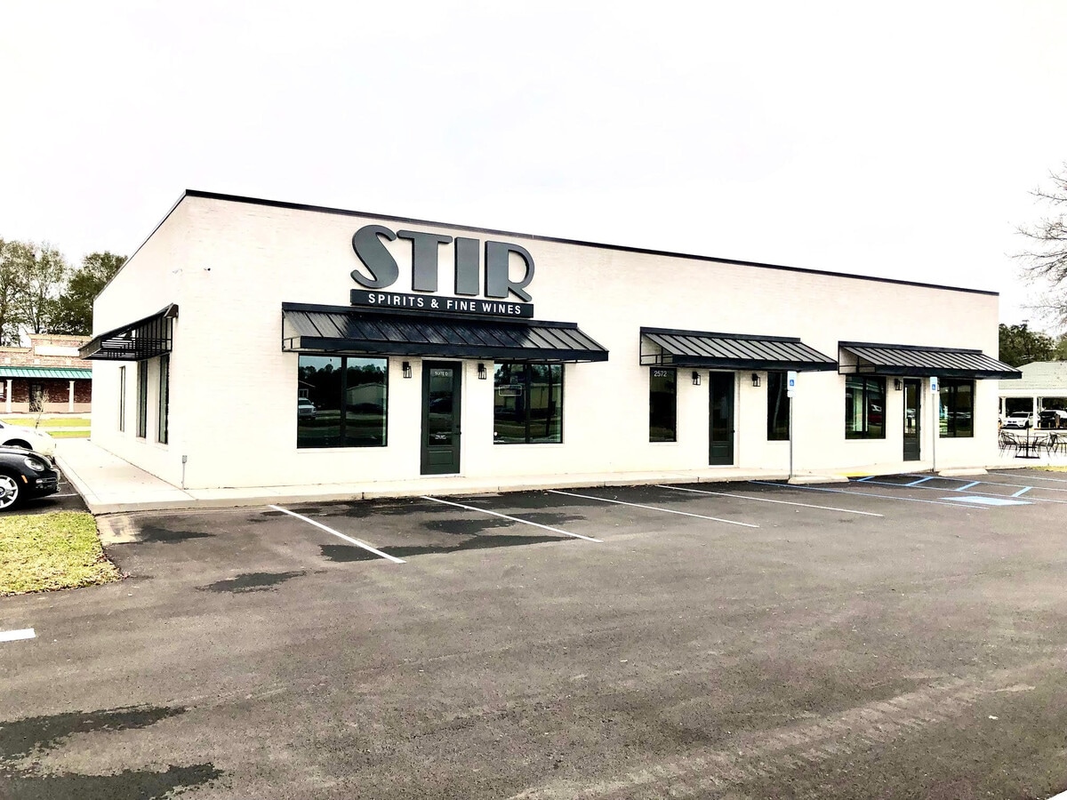 2572 Pass Road, Biloxi, MS 39531