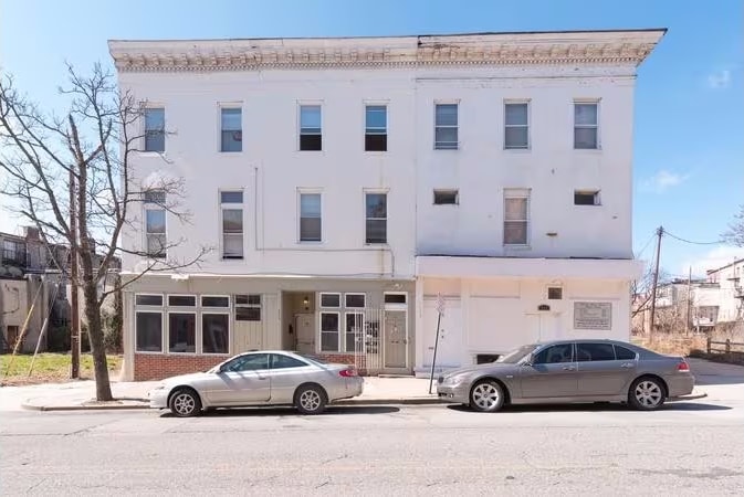 714-716 N Fremont Ave, Baltimore, MD for sale - Building Photo - Image 1 of 10