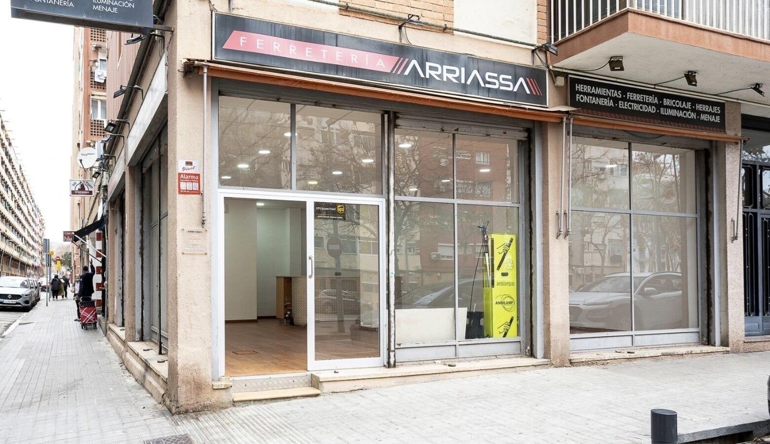 Carrer del Camp Arriassa, Barcelona, BAR 08020 -  -  - Interior Photo - Image 1 of 10