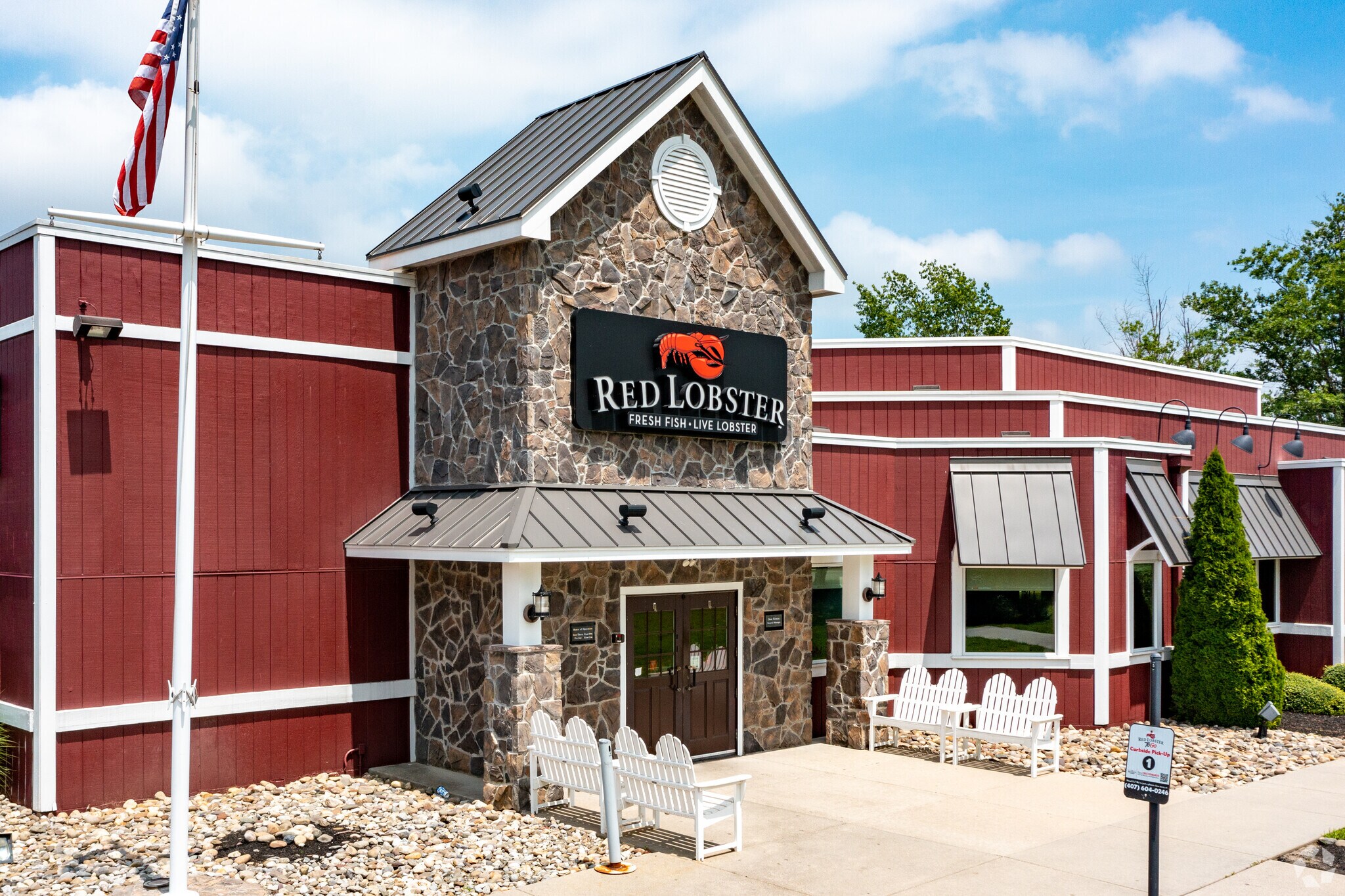 4411 Black Horse Pike, Mays Landing, NJ 08330 Red Lobster