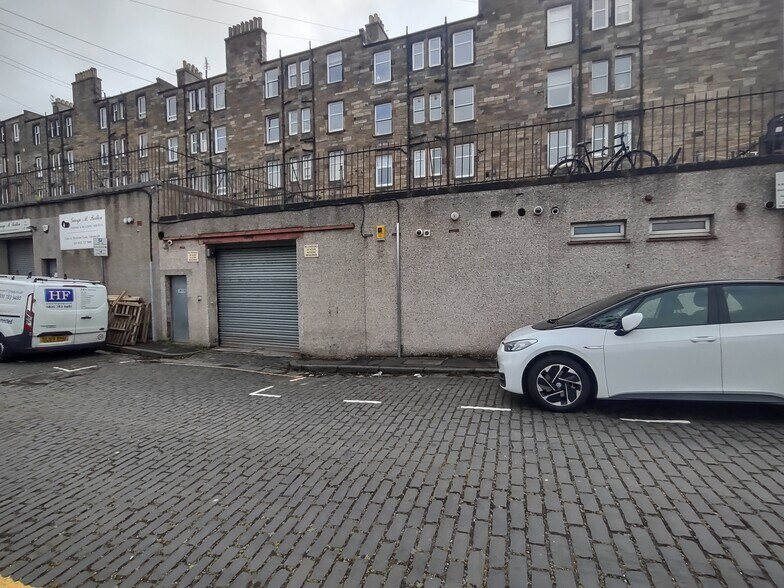 2 West Bryson Rd, Edinburgh, EH11 1EH