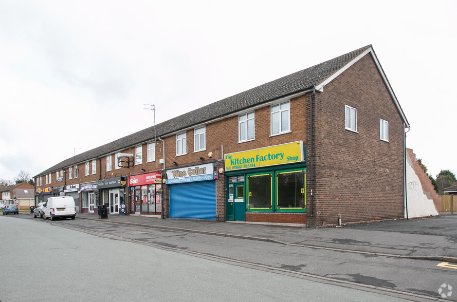 762 Stafford Rd, Wolverhampton for lease - Primary Photo - Image 1 of 3