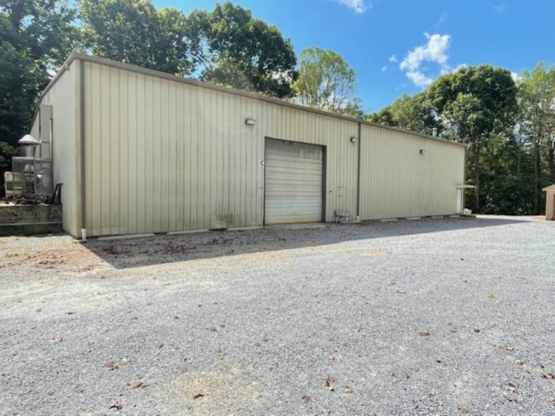 2870 Perrowville Rd, Forest, VA for lease - Building Photo - Image 2 of 7