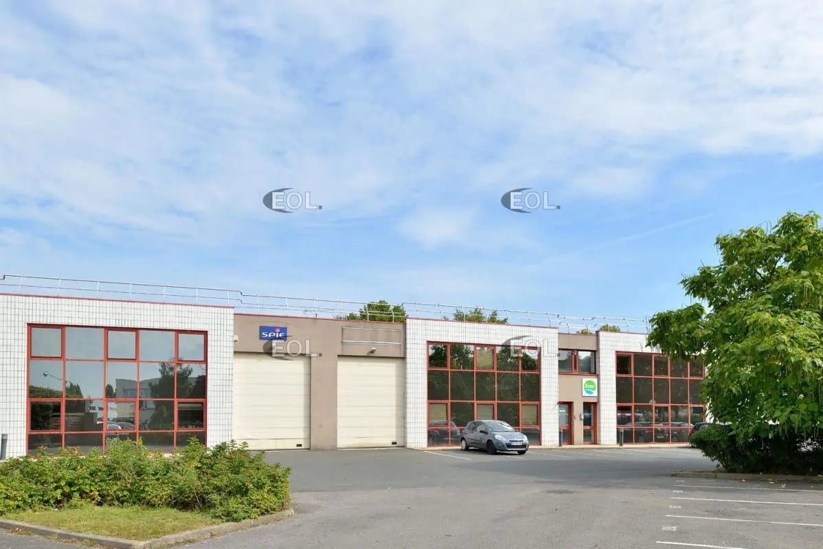 Flex in Herblay-sur-Seine for lease Building Photo- Image 1 of 8
