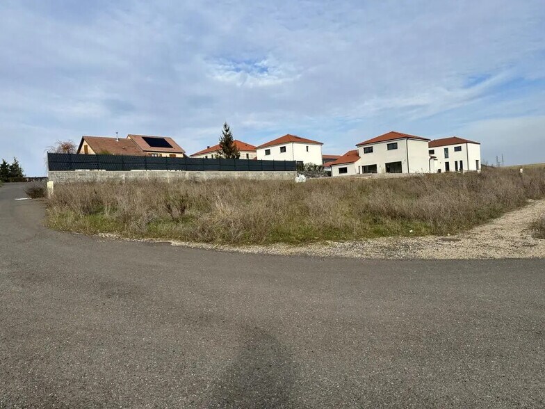 Land in Antilly for sale - Building Photo - Image 3 of 4