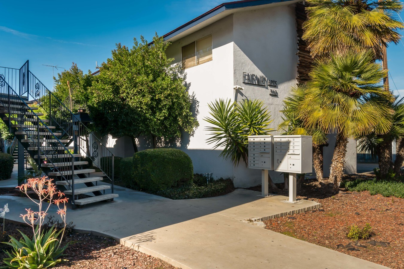 310 N Orange Ave, Exeter, CA 93221