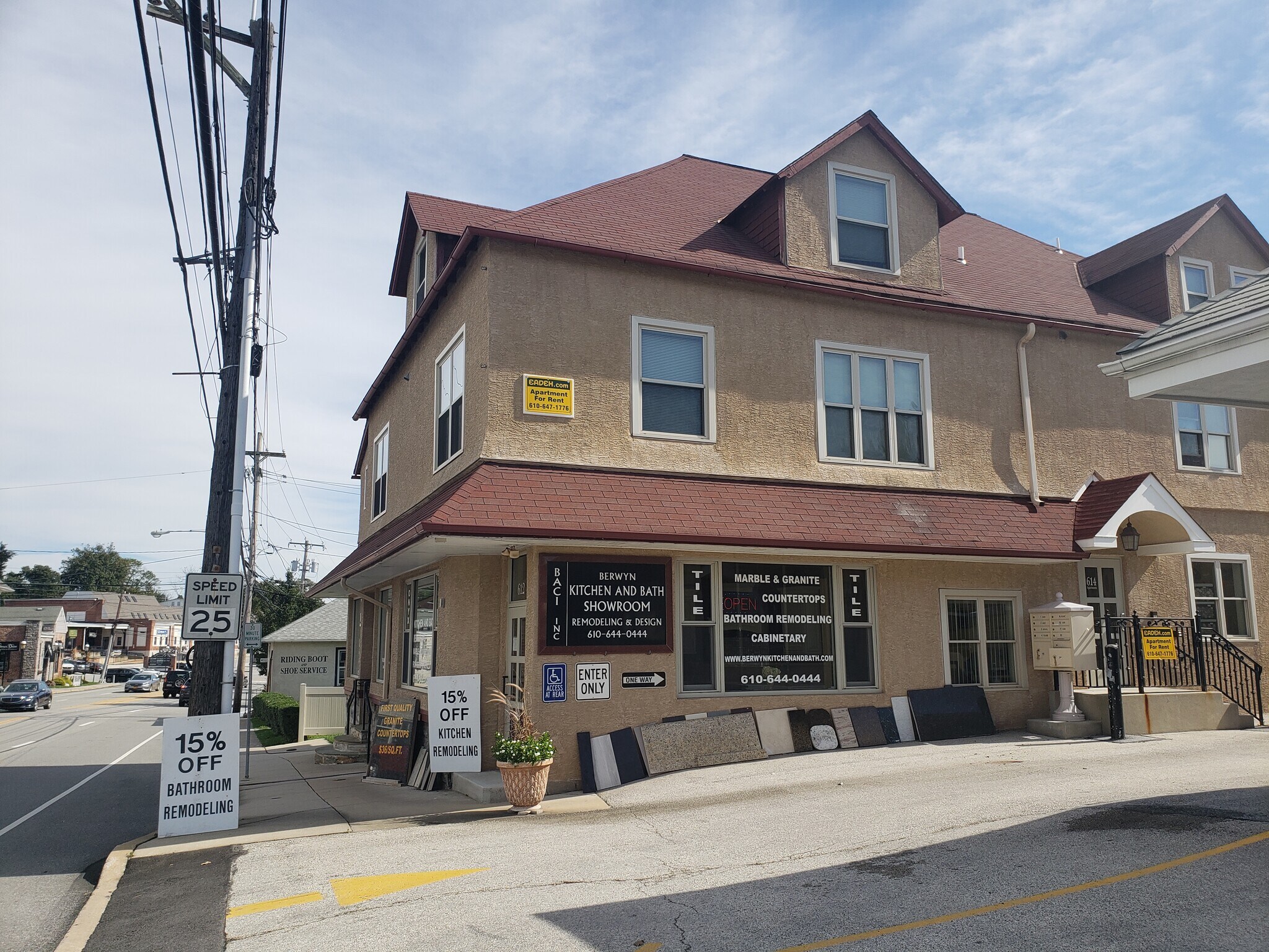 610-612 Lancaster Ave, Berwyn, PA for lease Building Photo- Image 1 of 2