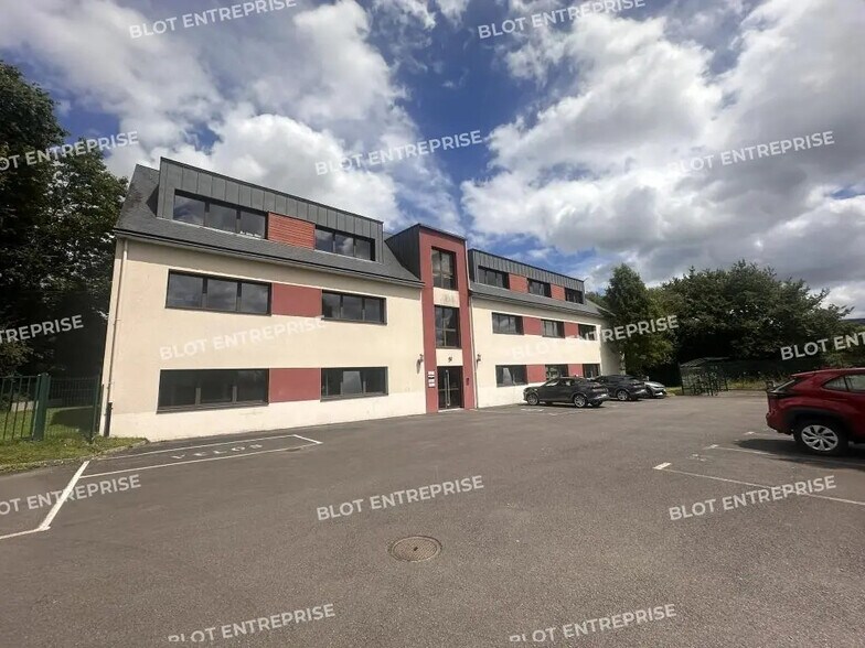 Office in Cesson-Sévigné for sale - Building Photo - Image 1 of 6