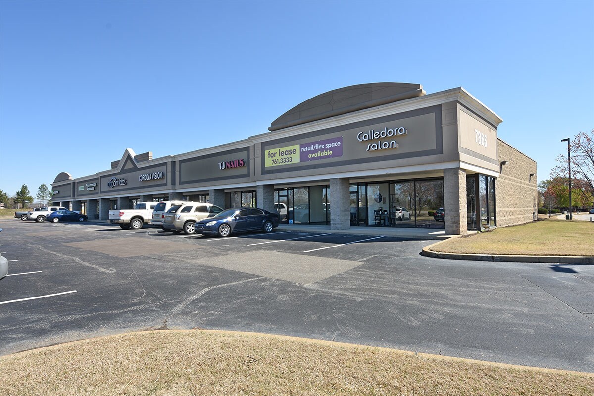 7845 Trinity Rd, Cordova, TN 38018