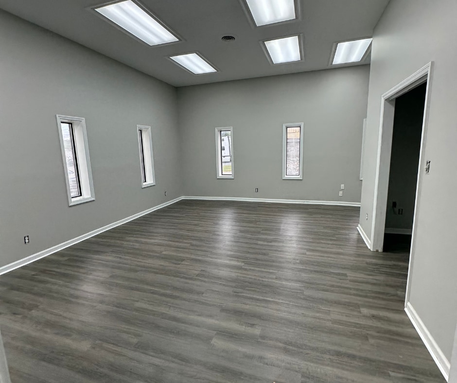 2355 S Lee Hwy, Cleveland, TN for lease Interior Photo- Image 1 of 14