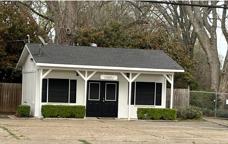 10501 E Kings Hwy, Shreveport, LA for lease - Primary Photo - Image 1 of 1