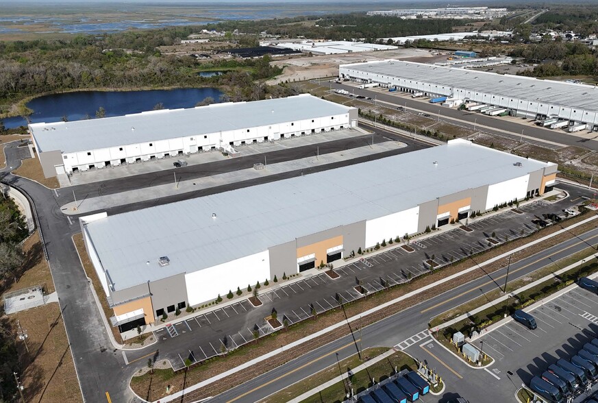 300 Hermit Smith Rd, Apopka, FL for lease - Building Photo - Image 3 of 4