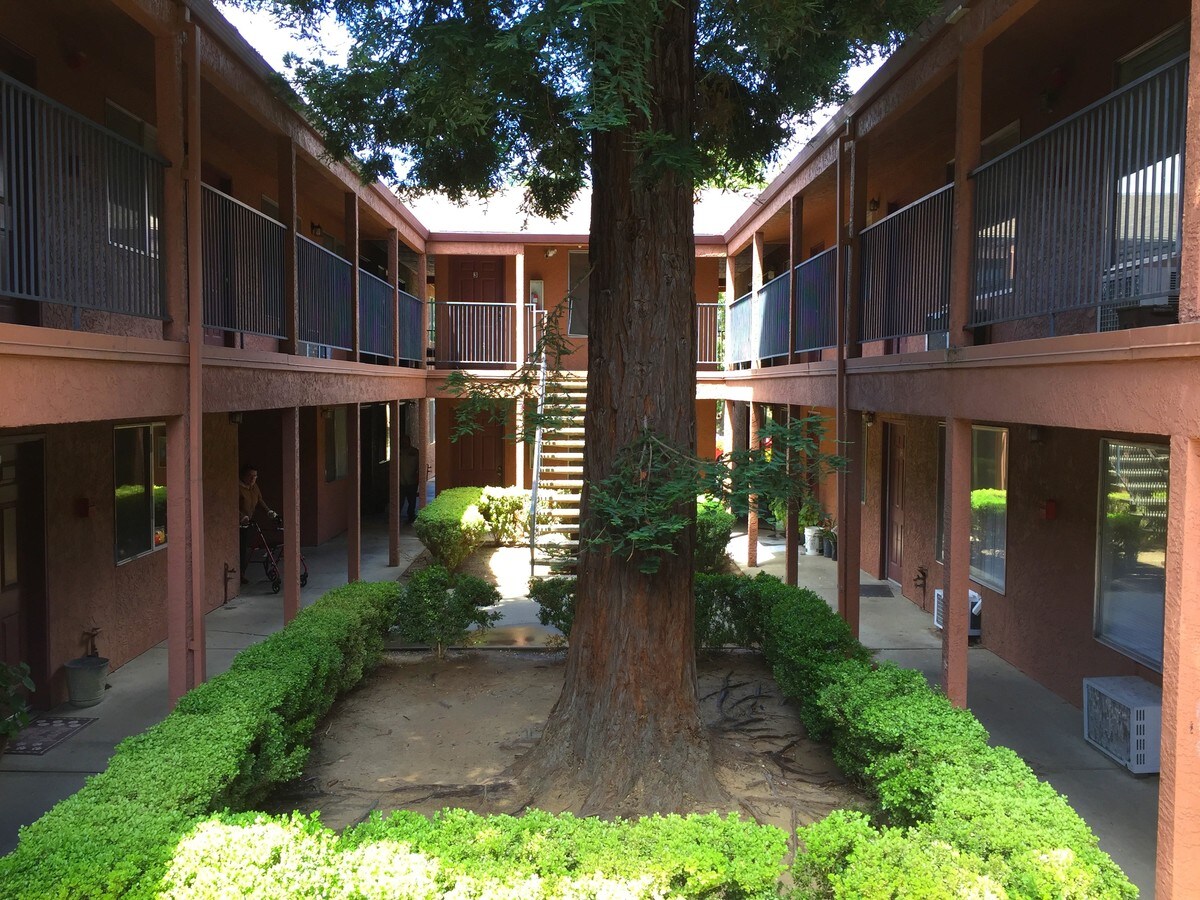 1230 Melton Dr, Yuba City, CA 95991 Property Record