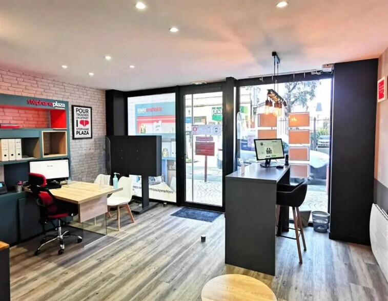 Retail in Montfermeil for lease - Interior Photo - Image 3 of 3